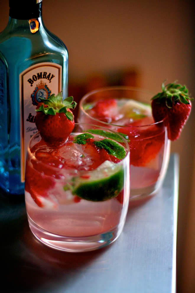 Strawberry-Gin Cocktail Recipe