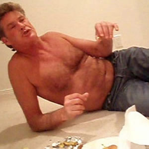 David Hasselhoff And Alcoholic Poisoning Yet Again!