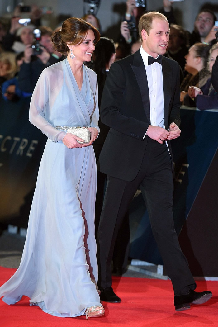 Spectre stars join royals for James Bond world premiere
