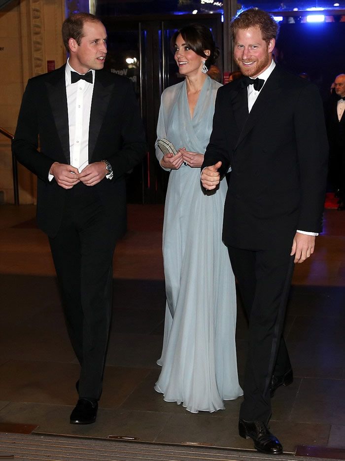 Spectre stars join royals for James Bond world premiere