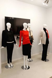 Jones New York Reboots for Fall, Adds Handbags, Footwear and Home Decor Offerings