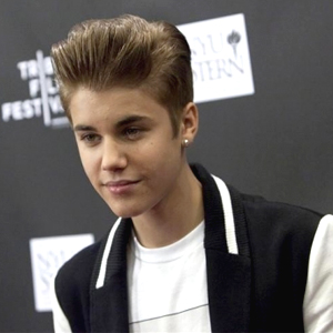 Justin Bieber To Be Prosecuted For Spitting on a Neighbour