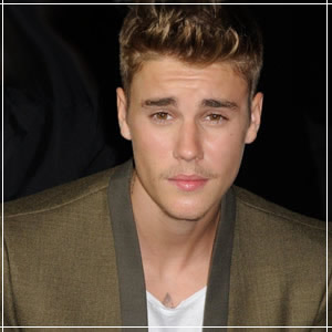 Justin Bieber's dad throws dog off balcony