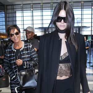 Kendall Jenner she jets off for Paris Fashion Week