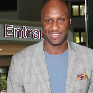 Lamar Odom Walking Out Of Hospital Bed