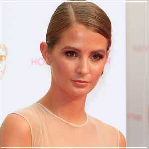Millie Mackintosh in Figure-Hugging Lace Gown