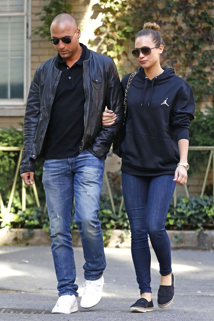 Derek Jeter Is Engaged to Model Hannah Davis