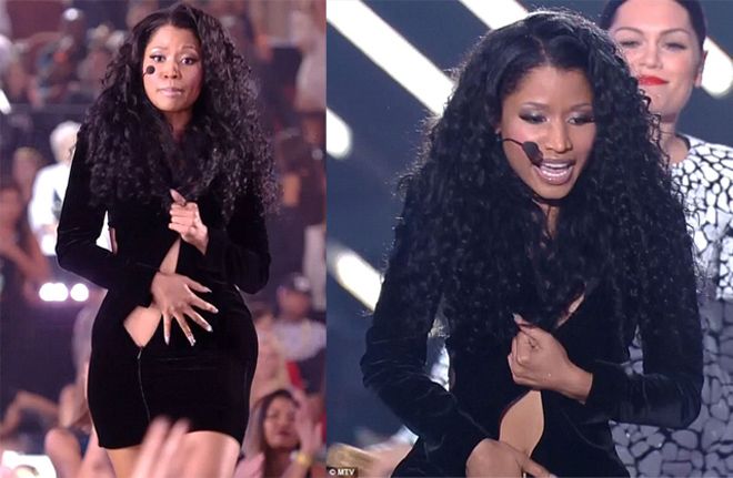 Nicki Minaj Wardrobe malfunction