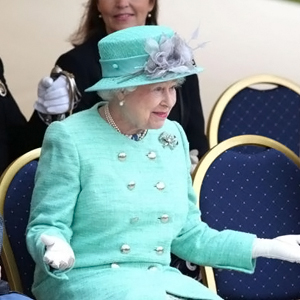 Queen Elizabeth Reminds Will.i.am of Gran