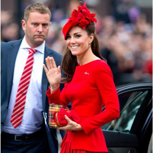 Queen's Diamond Jubilee: Duchess of Cambridgeâ€™s McQueen dress first seen on Tulisa and Kim Kardashian