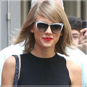 Taylor Swift Shows Her Leggy Side in NYC