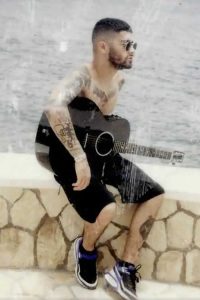 Zayn Promises To Tell the FULL STORY In New Book