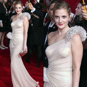 Drew Barrymore Showing Up Twice At The Red Carpet In Bad Dresses