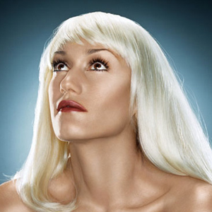 Gwen Stefani auctions off for Japan - Fashion News