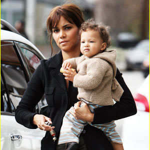 Halle Berry won baby custody