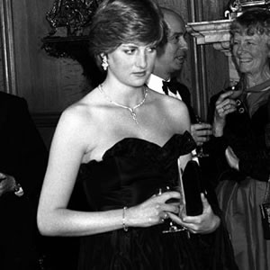 'Iconic' Diana Dress Fetches $276,000