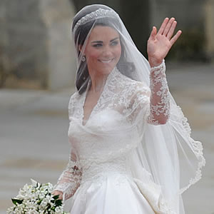 Kate Middleton Dress Designer Gets Applaud - Fashion News