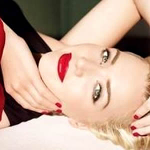 Kate Winslet in L'Absolu Nu lipstick Photo Shoot | Kate Winslet Gossips