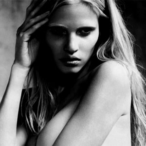 Lara Stone talks about her breasts
