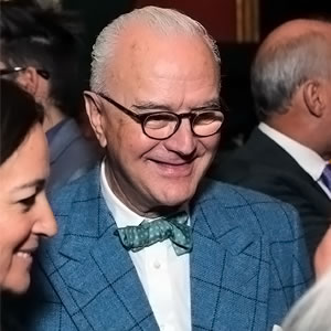 Manolo Blahnik’s LFW Tribute To Anna Piaggi