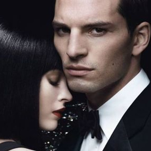 Megan Fox looks exotic in Armani  - Fashion Gossips