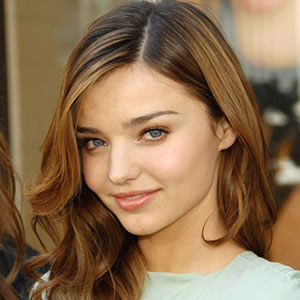 Miranda Kerr Is A Supermodel Mummy