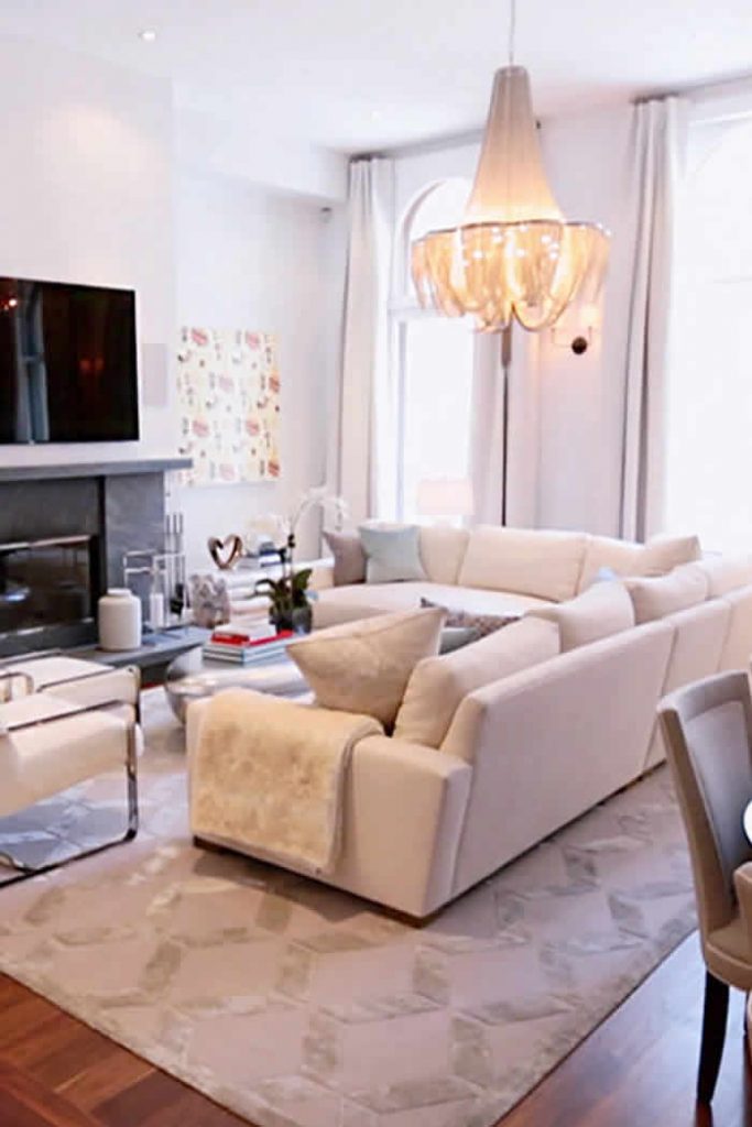 Bethenny Frankel's Newly Listed NYC Apartment Is Just as Over-the-Top as She Is