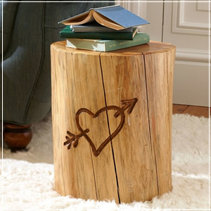 Ways to Style Your Bedside Table