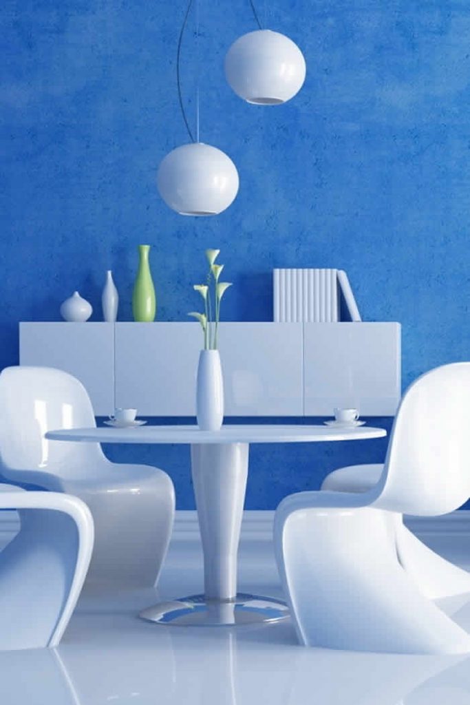 This NYC Interior Designer's Apartment Is a Craigslist-Hunter's Dream
