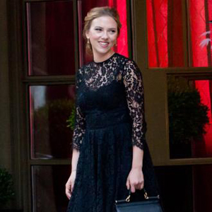 Scarlett Johansson sells LA home