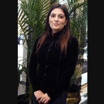 Fashion Designer Mumbai Se Presents Reynu Taandon