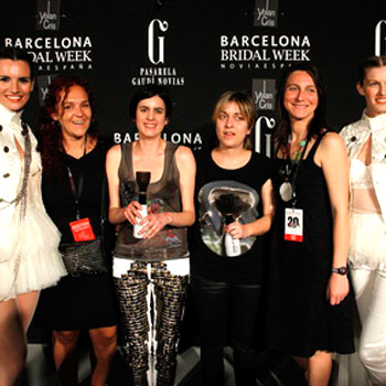 Spanish Fashion Designer Chris Yolan - Fashion Designers