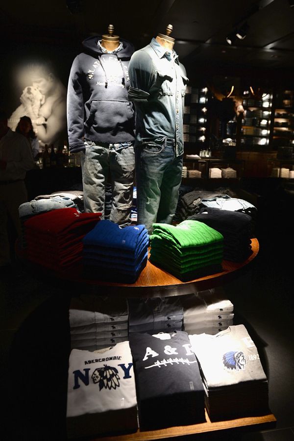 Abercrombie & Fitch Celebrates Stars On the Rise Campaign