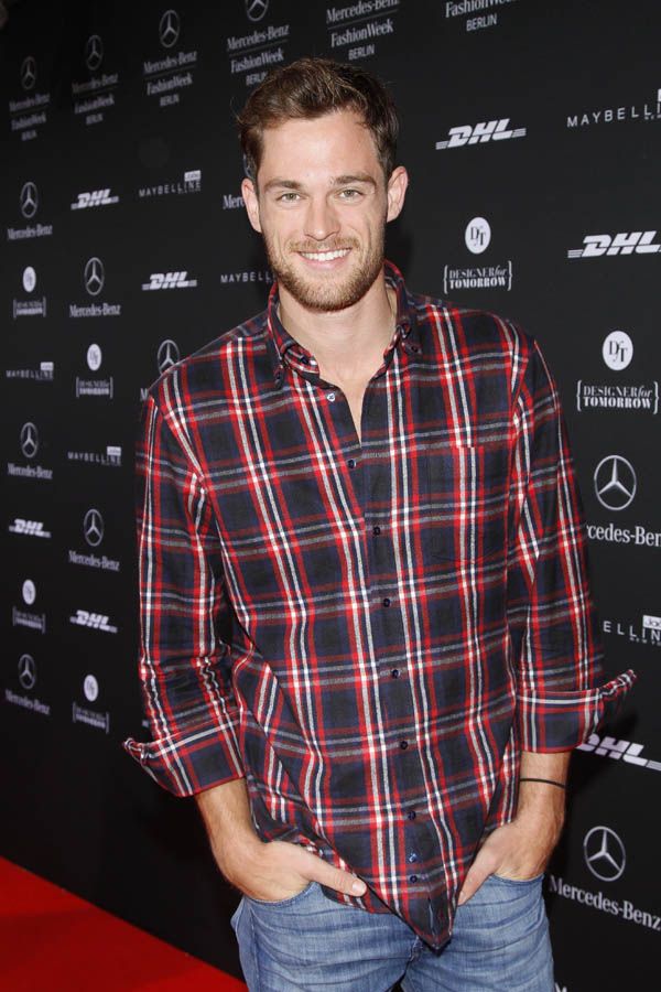 Mercedes Benz Spot Light Berlin A/W 2012