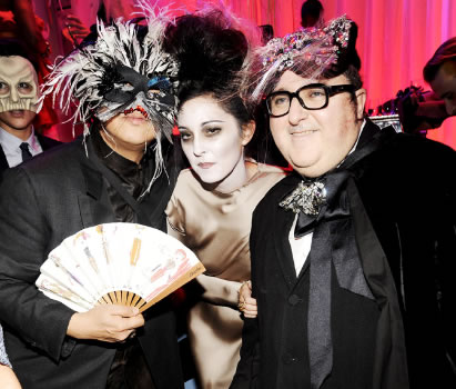 Alex Koo, Julia Erdman and Alber Elbaz