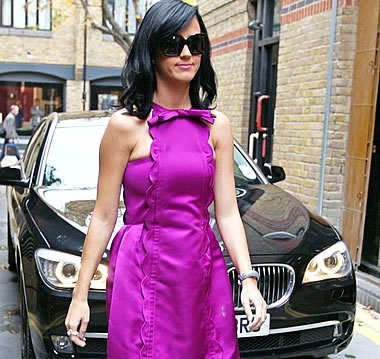 Katy Perry Purr-fume Promoter