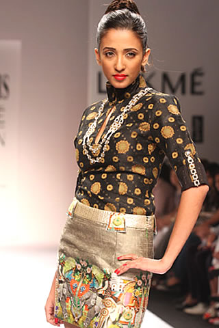 Lina Tipnis Collection at Lakme Fashion Week 2009