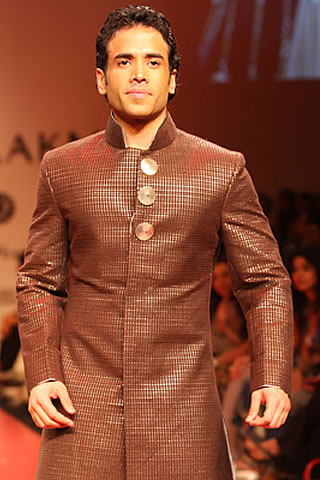 Manish Malhotra Collection for Lakme Fashion Week 09