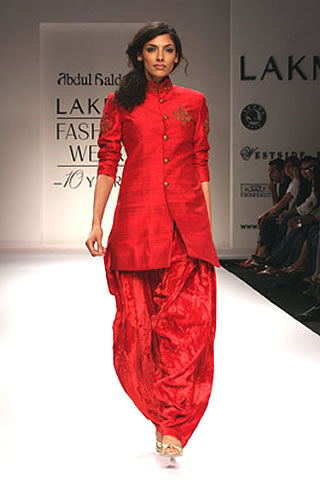 Abdul Halder present his collection in Lakme Fashion Week