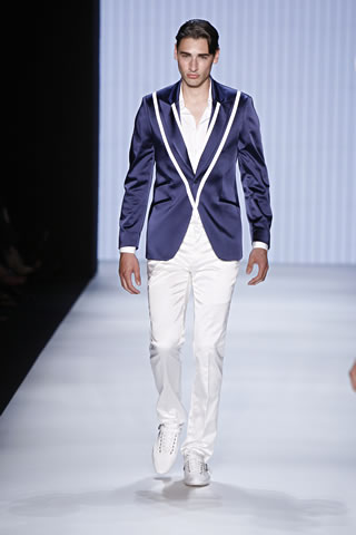 Guido Maria Kretschmer S/S 2010 Collection at Mercedes Benz Fashion Week 09 Berlin