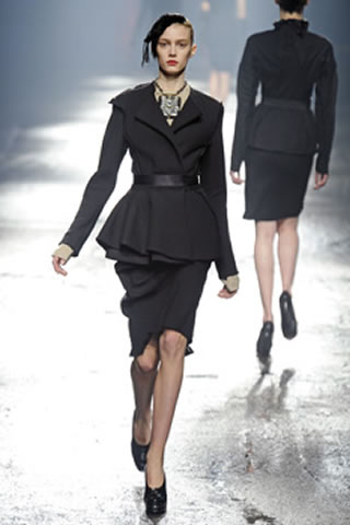 "Women ready-to-wear" of WINTER 2009 collection