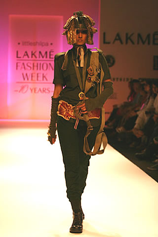 Shilpa Chavan  Fall Winter collection 09 - Lakme Fashion Week