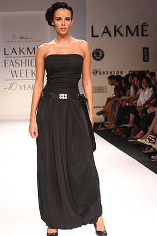Anand Kabra Collection For Lakme Fashion week 09