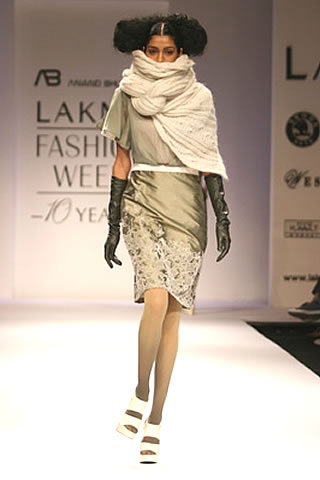Anand Bhushan collection at Lakme Fashion Week 09