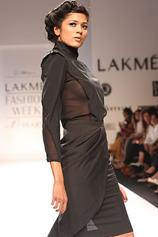 Anand Kabra Collection For Lakme Fashion week 09