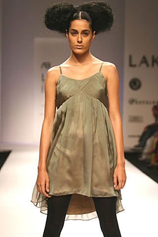 Anand Bhushan collection at Lakme Fashion Week 09