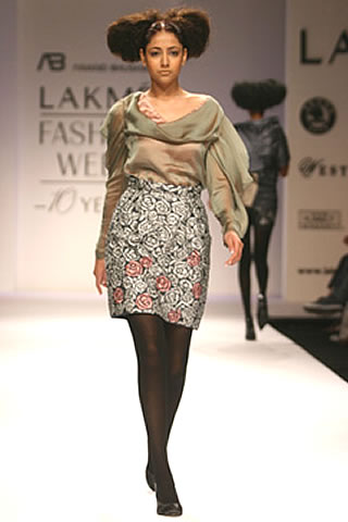 Anand Bhushan collection at Lakme Fashion Week 09