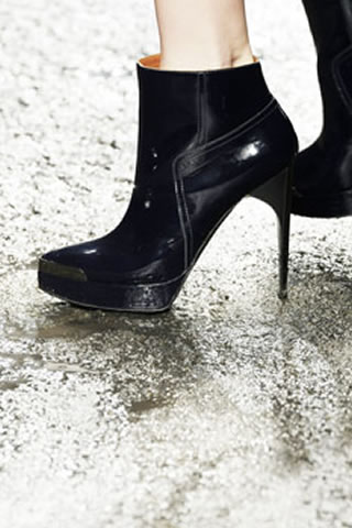 "Women ready-to-wear" of WINTER 2009 collection