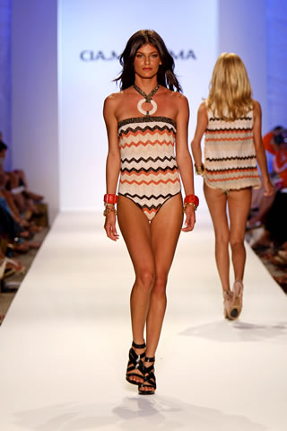 Cia.Maritima - 2010 Collection at Mercedes Banz Fashion Week - Miami
