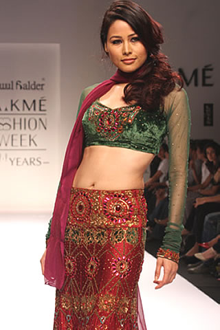 Abdul Halder present his collection in Lakme Fashion Week